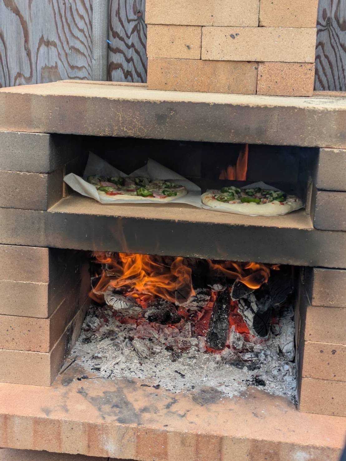 ご好評につき第二弾開催決定！キャンプ場で本格的な「ピザ作り体験